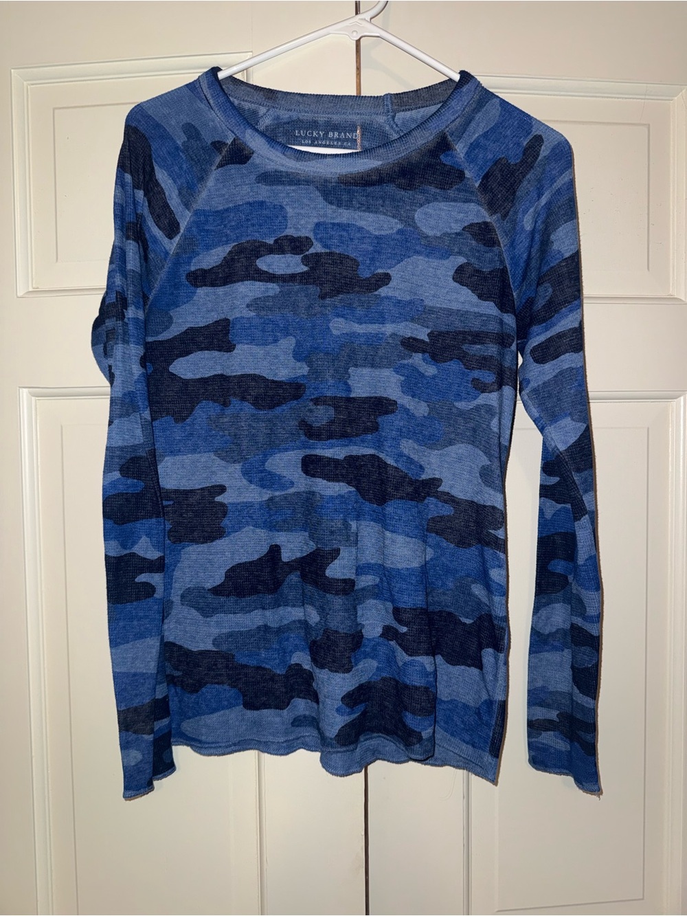 Lucky Brand Blue Camo Long Sleeve Gauze-Like Crew Neck Top medium EUC waffle